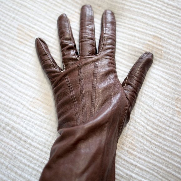 Louis Vuitton, Accessories, Vintage Louis Vuitton Gloves For Women Suede  Leather Brown Medium